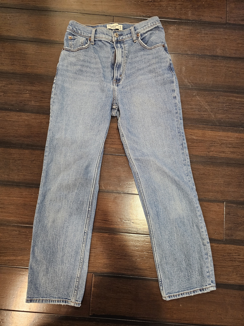 Abercrombie & Fitch Light Blue Straight-Leg Women’s Jeans